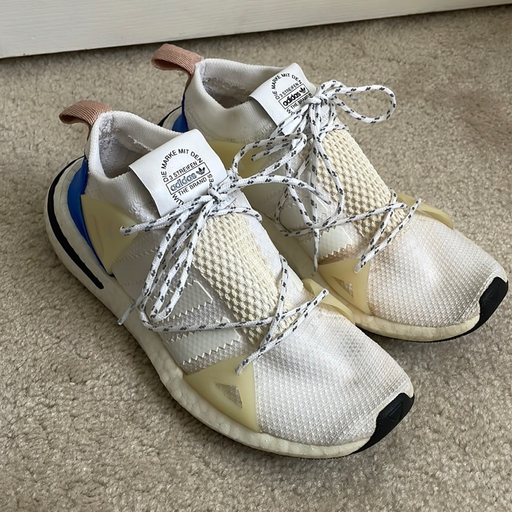 Adidas Arkyn Sneakers